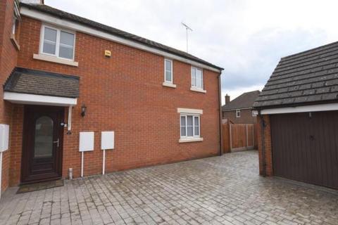 3 bedroom semi-detached house to rent, Banbury,  Oxfordshire,  OX16