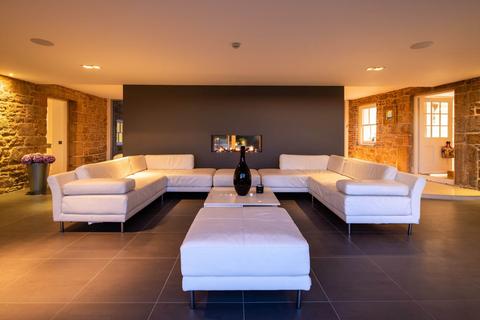 9 bedroom detached house for sale, Trinity