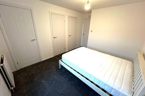 2 bedroom flat to rent, Springbank Street, City Centre, Aberdeen, AB11