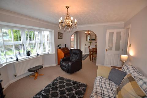 4 bedroom detached house for sale, Godiva Road, Leominster