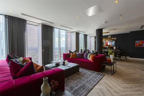 3 bedroom penthouse for sale, The Haworth, The Blade, 15 Silvercroft Street, Manchester, M15