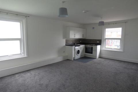 1 bedroom flat to rent, Loose Road, Maidstone, Kent, ME15 9TX