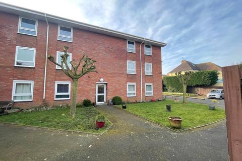 2 bedroom flat to rent, Hurcott Court, Hurcott Road, Kidderminster, DY10