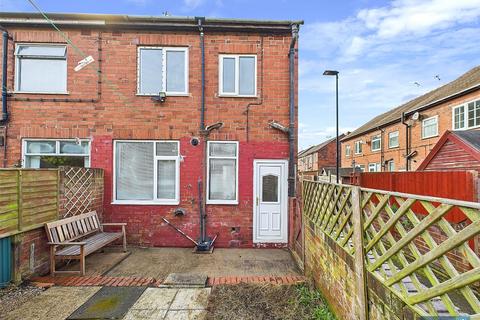 2 bedroom end of terrace house for sale, Fisher Terrace, Doncaster, South Yorkshire, DN5