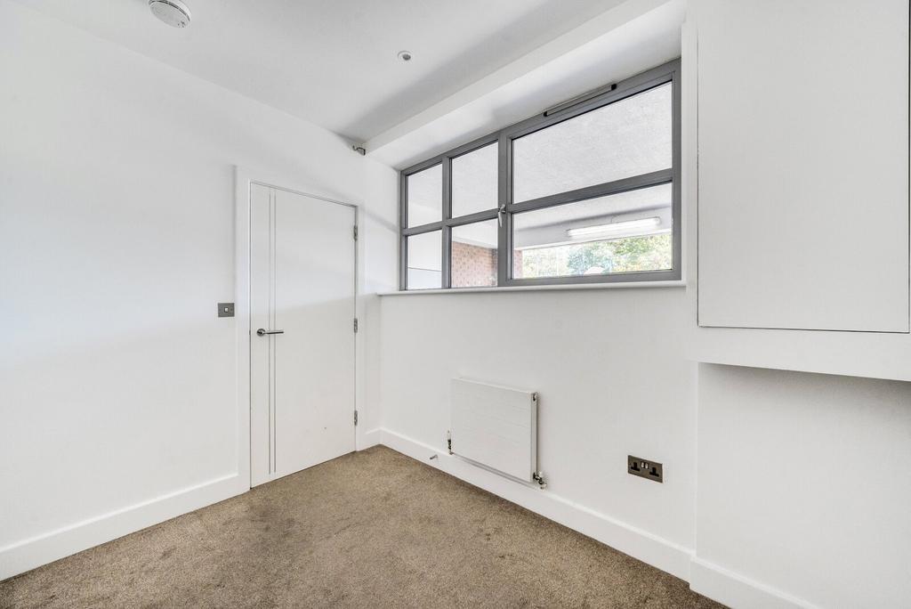 Single Bedroom