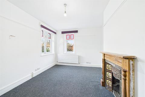 4 bedroom semi-detached house for sale, Kentwood Hill, Tilehurst, Reading, Berkshire, RG31