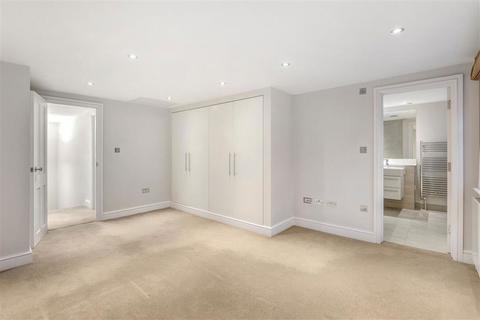 2 bedroom flat to rent, Upper Berkeley Street, London W1H