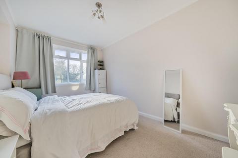 3 bedroom flat for sale, Kingston Hill, Kingston upon Thames