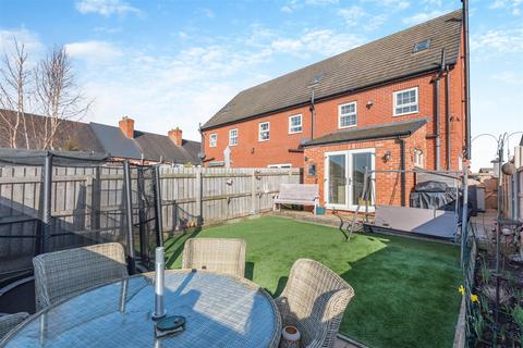 3 bedroom townhouse for sale, Windmill Close, Sutton-in-Ashfield