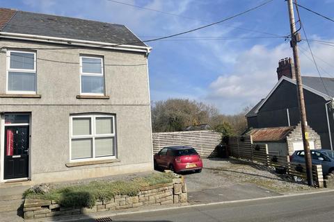 3 bedroom house to rent, Dyffryn Road, Ammanford SA18