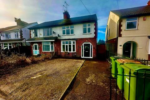 3 bedroom semi-detached house to rent, Braunstone Lane, Leicester LE3