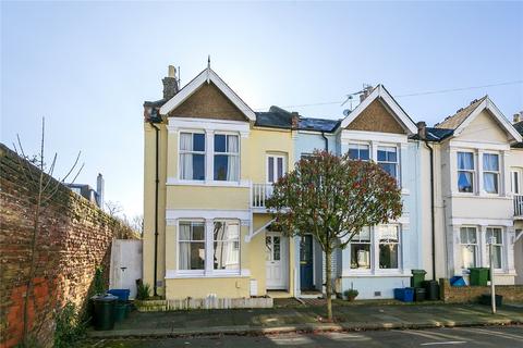 1 bedroom apartment for sale, Seymour Gardens, Twickenham, TW1