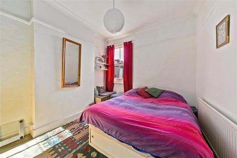 1 bedroom apartment for sale, Seymour Gardens, Twickenham, TW1