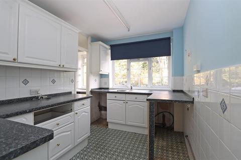 2 bedroom apartment for sale, The Hey, 230 Sanderstead Road, South Croydon