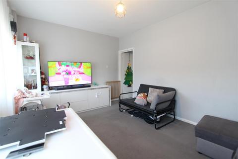 2 bedroom maisonette for sale, Passey Place, London SE9