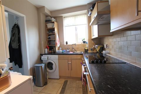 2 bedroom maisonette for sale, Passey Place, London SE9