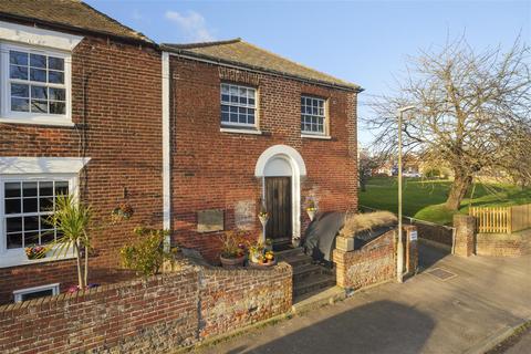 2 bedroom end of terrace house for sale, Providence Chapel, Mill Lane, Eastry
