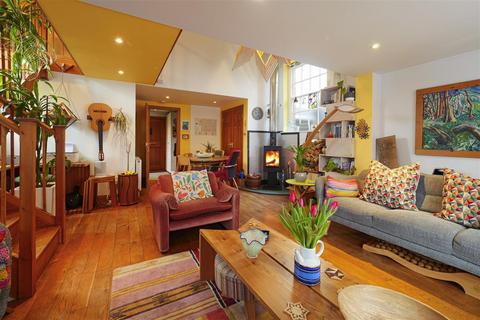 2 bedroom end of terrace house for sale, Providence Chapel, Mill Lane, Eastry