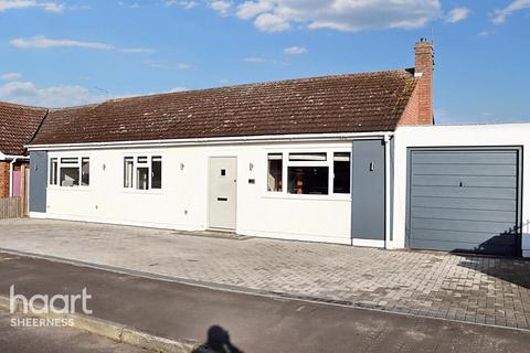 56 Danes Drive, Leysdown On Sea, Sheerness, ME12 4AJ