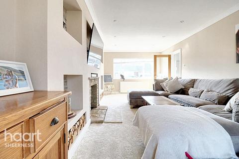 56 Danes Drive, Leysdown On Sea, Sheerness, ME12 4AJ