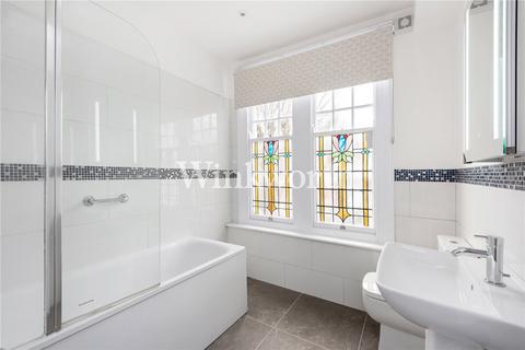 2 bedroom terraced house to rent, Elmwood Avenue, London, N13