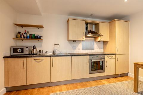 2 bedroom flat for sale, Montague Street, Bristol BS2