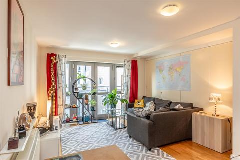 2 bedroom flat for sale, Montague Street, Bristol BS2