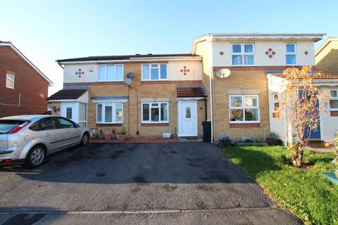 2 bedroom terraced house to rent, Linden Drive, Bristol BS32