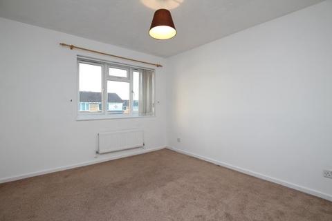 2 bedroom terraced house to rent, Linden Drive, Bristol BS32