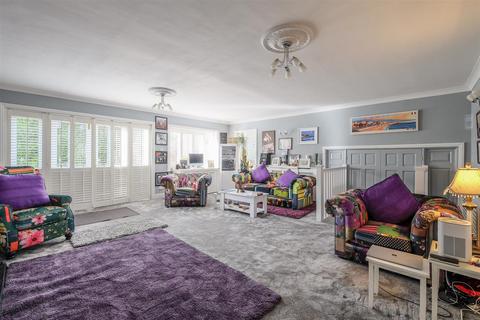 undefined, Lower Wyke Green, Wyke, Bradford