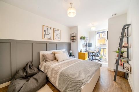 2 bedroom apartment for sale, Telegraph Avenue, London