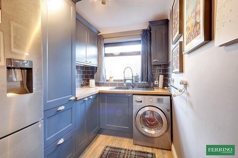 undefined, (Very Large Garage), 7 Beaufort Drive, Lydney, Gloucestershire. GL15 5QR