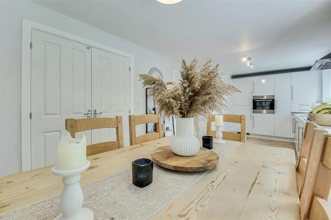 4 bedroom detached house for sale, St. Thomas More Drive, Southport PR8