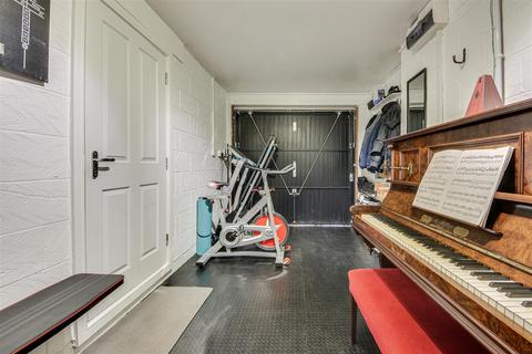 4 bedroom detached house for sale, St. Thomas More Drive, Southport PR8