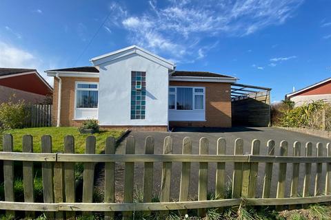 2 bedroom detached bungalow for sale, Eversley Grove, Malvern