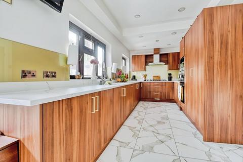 21 Bakers Lane, Sutton Coldfield, B73 6XA