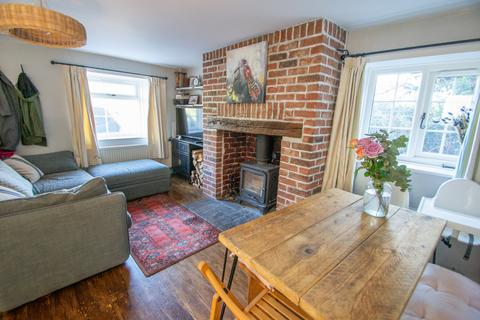 2 bedroom cottage for sale, Haverhill Road, Horseheath, Cambridgeshire