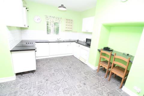 1 bedroom flat to rent, Ashton Old Road, Manchester M11