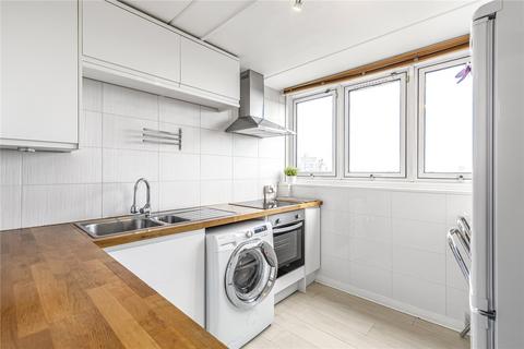 3 bedroom penthouse to rent, Strasburg Road, London, SW11