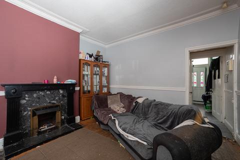 2 bedroom terraced house for sale, Manor Road, Wakefield WF2