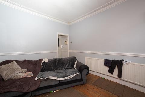 2 bedroom terraced house for sale, Manor Road, Wakefield WF2