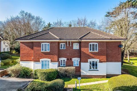 HAWKS HILL COURT, LEATHERHEAD, KT22