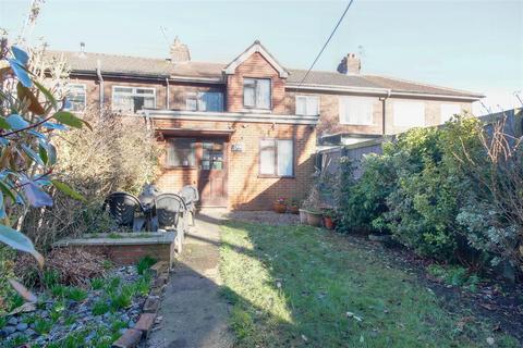 3 bedroom terraced house for sale, Dale Road, Swanland