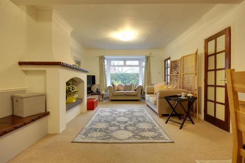 undefined, Dale Road, Swanland