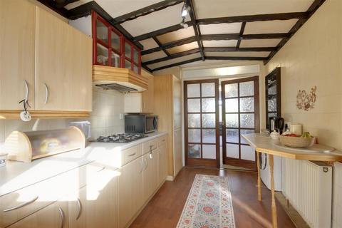 undefined, Dale Road, Swanland