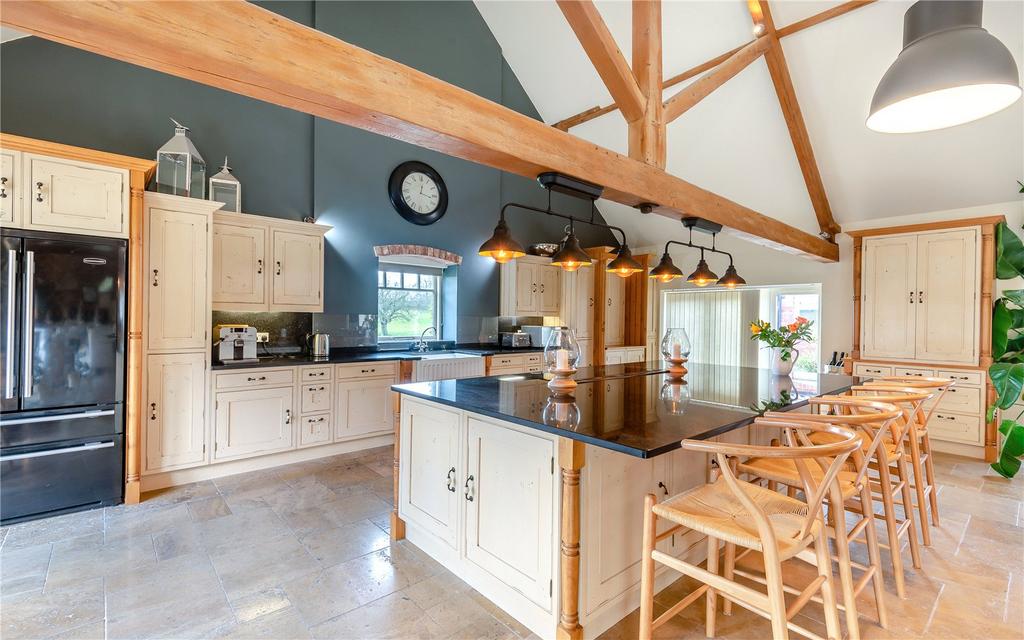 Kitchen/Family Room
