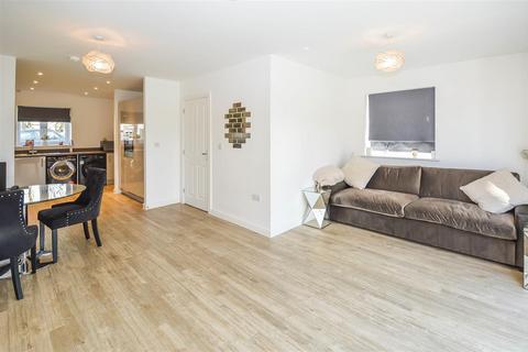 3 bedroom end of terrace house for sale, Florence Close, Great Warley, Brentwood