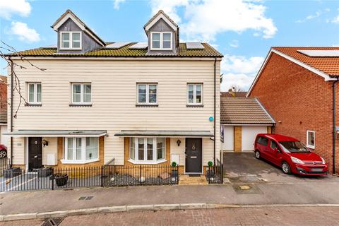 4 bedroom semi-detached house for sale, Mellowes Road, Hornchurch, RM11