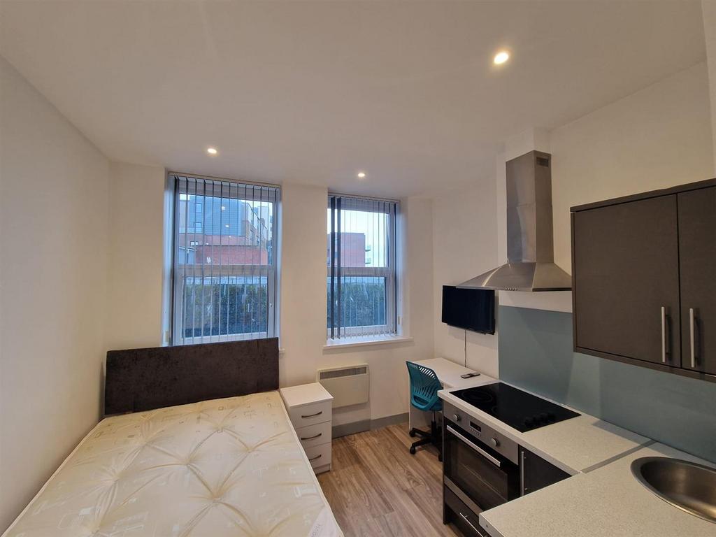 Whats App Image 2025-03-07 at 15.34.16 ae3993e2.jpg