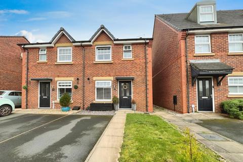 3 bedroom semi-detached house for sale, Felthouse Drive, Leigh